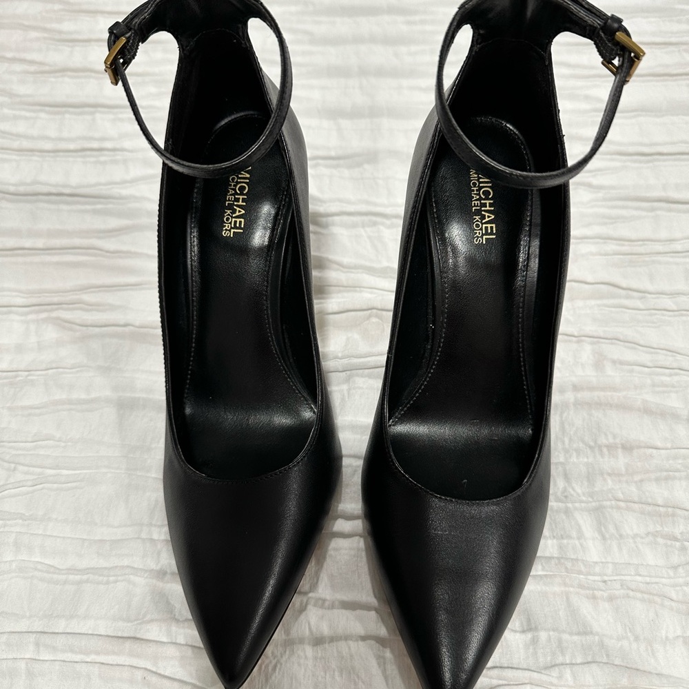 NWOT Michael Kors High Heels.